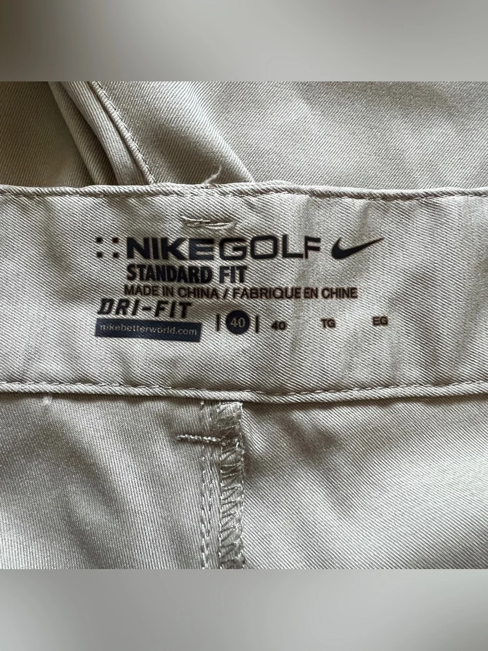 Nike Golf Standard Fit Shorts Performance Sporty Athleisure Outdoors Sz 40